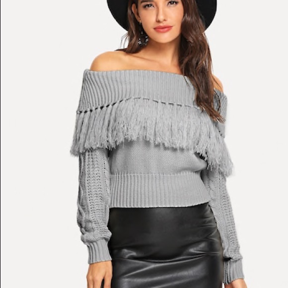 ❤️CLEAROUT❤️ Off The Shoulder Fringe Sweater - Picture 5 of 7